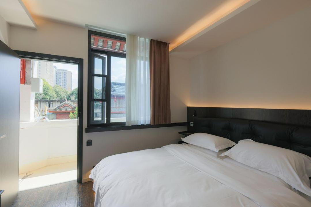Qintai Tibetan Culture Boutique Hotel Čcheng-tu Exteriér fotografie